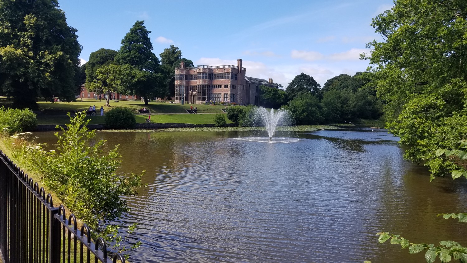 Solve Astley Park, Chorley jigsaw puzzle online with 40 pieces