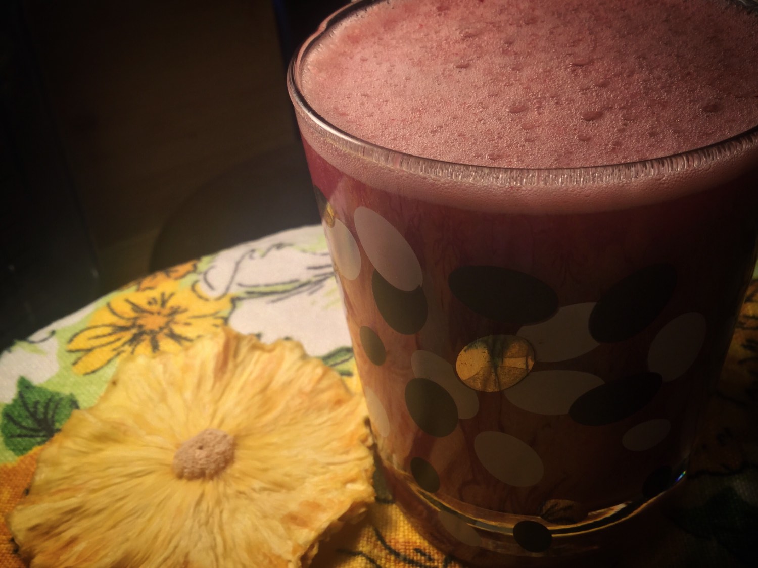 Solve Rice milk smoothie. jigsaw puzzle online with 63 pieces