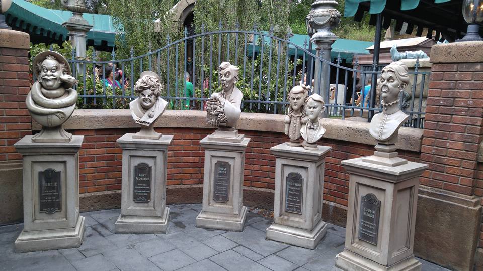 Solve Disney's Haunted Mansion Busts jigsaw puzzle online with 144 pieces