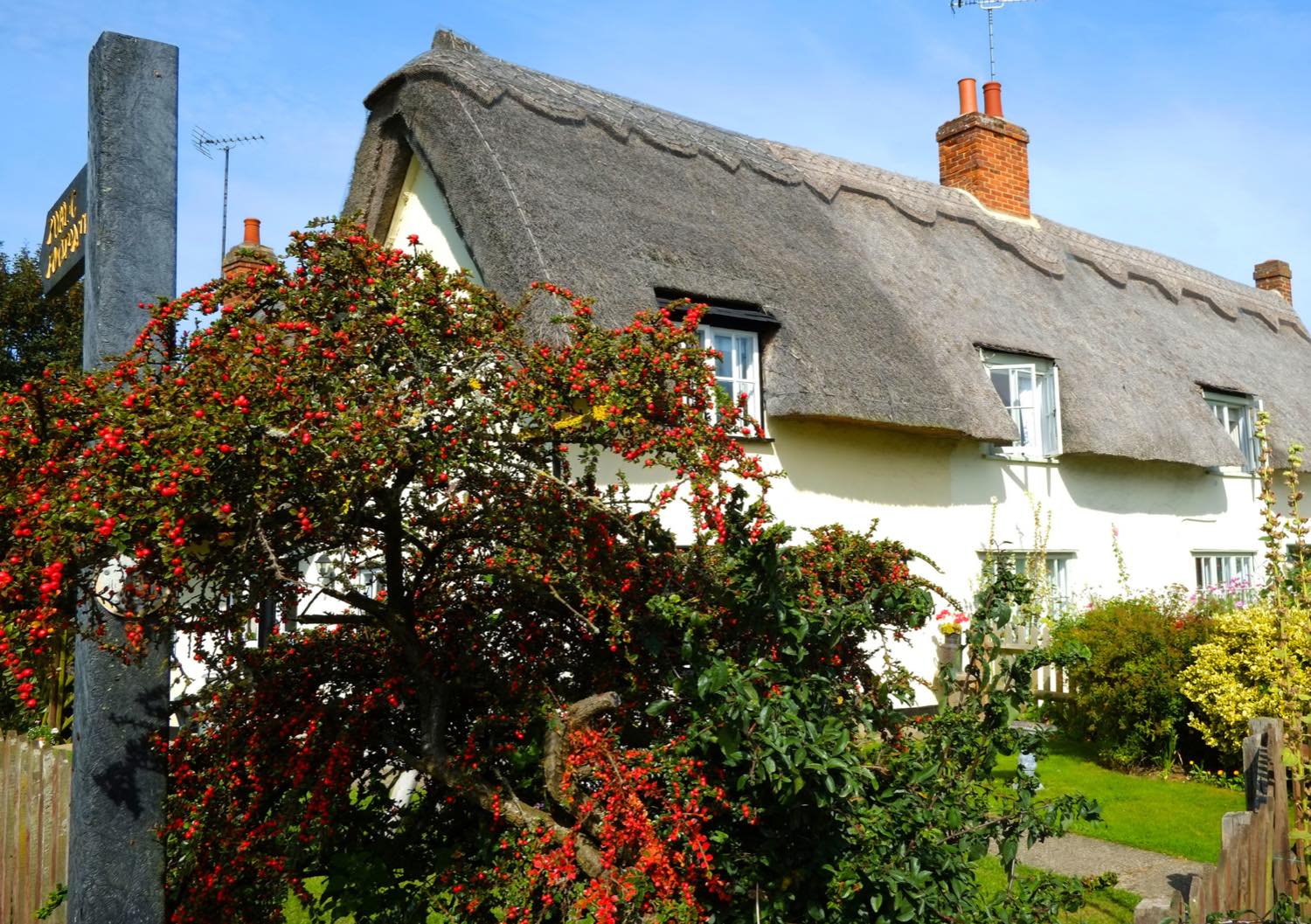 Solve Finchingfield Village. Essex. jigsaw puzzle online with 96 pieces