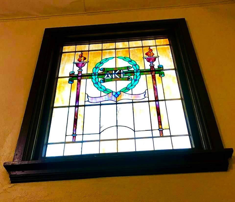 Solve Cornell fraternity stained glass window, Ithaca, NY jigsaw puzzle