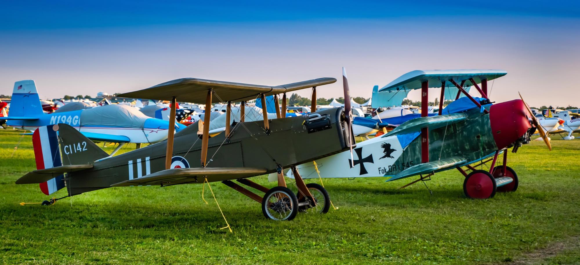 Solve World War 1 aircraft!! jigsaw puzzle online with 528 pieces