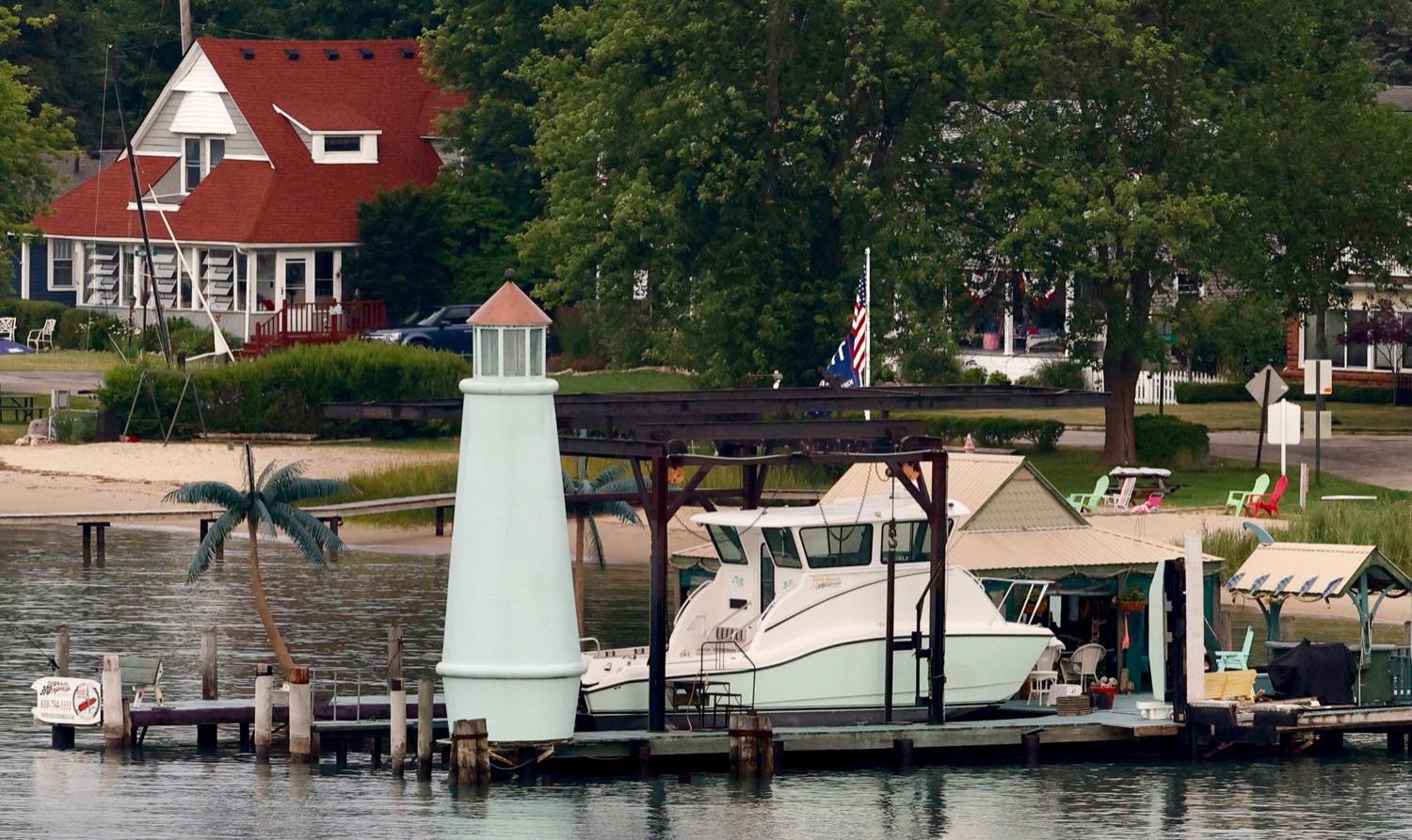 Solve Personal lighthouse on the St. Clair River jigsaw puzzle online