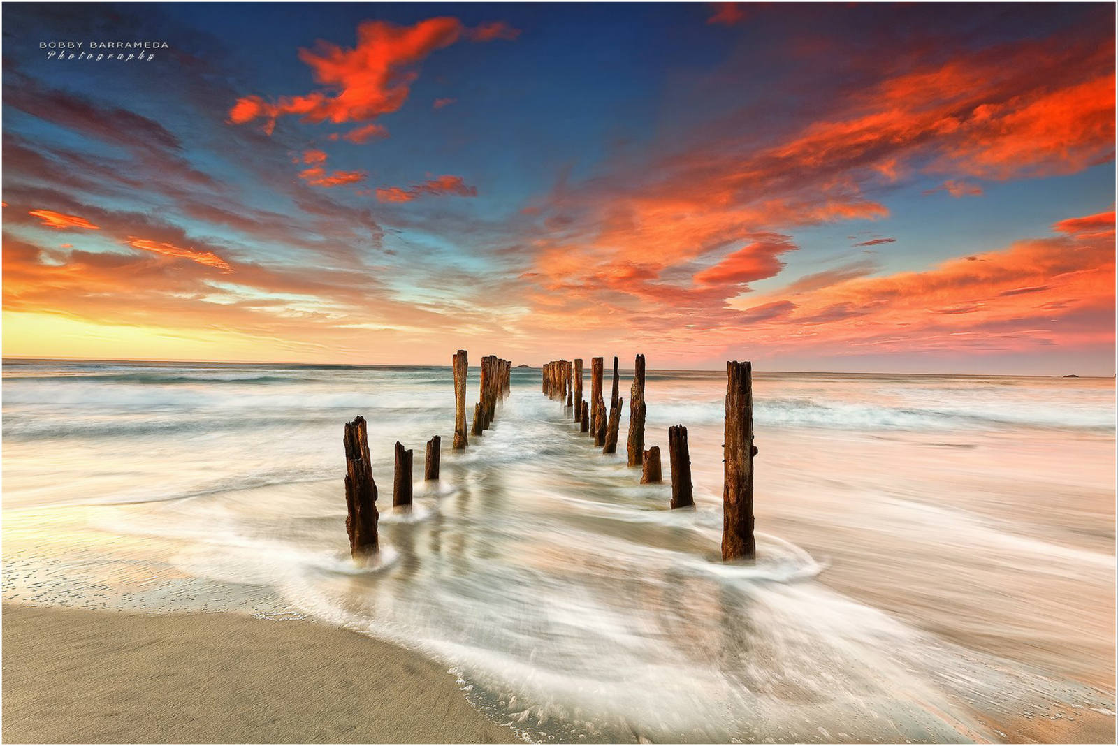 Solve Old Wharf, St. Clair Beach, Dunedin jigsaw puzzle online with 330
