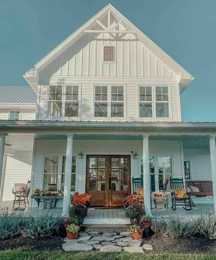 Solve Home Sweet Home jigsaw puzzle online with 168 pieces