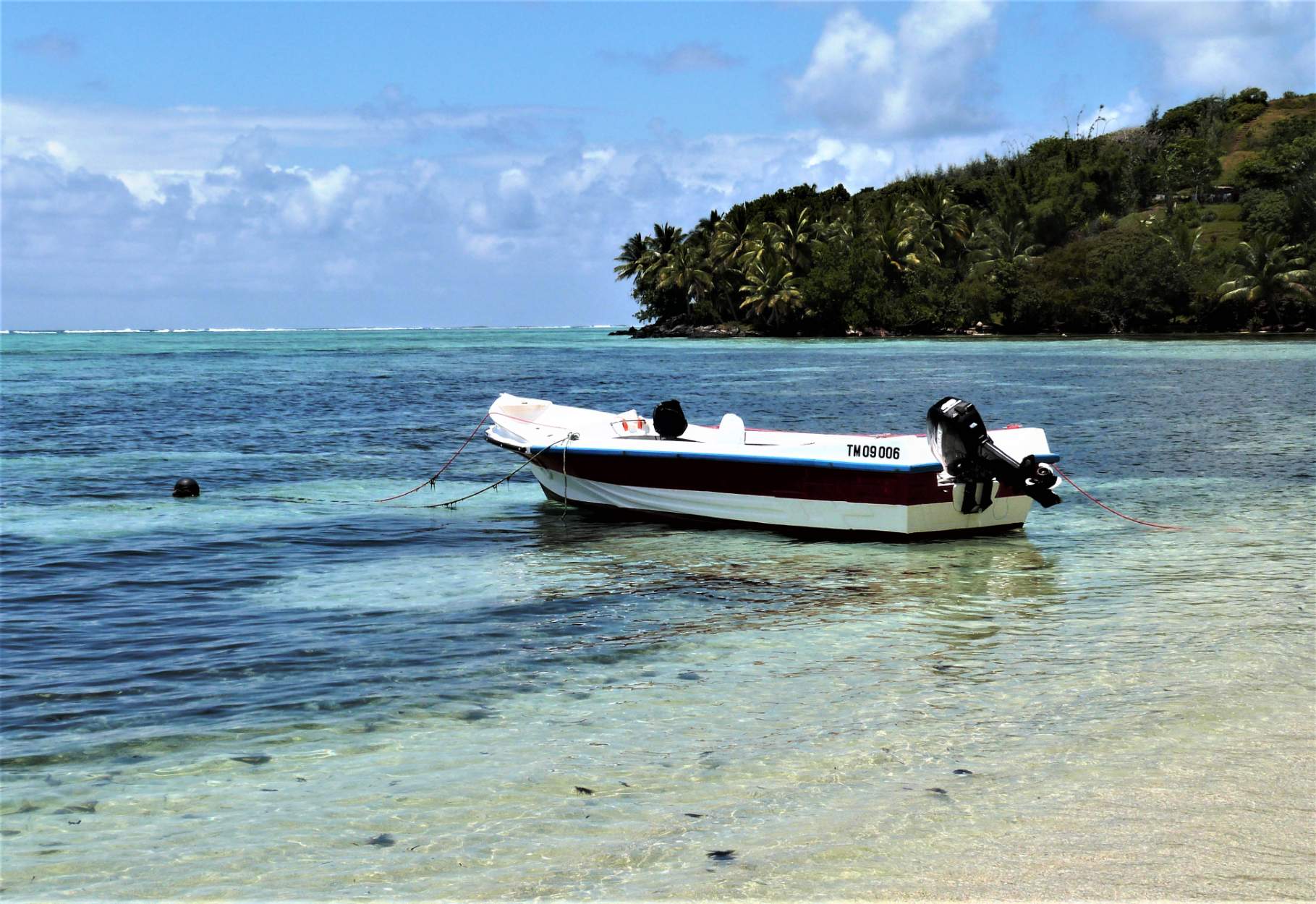 Solve Beach at Ile St Marie, Madagascar jigsaw puzzle online with 150