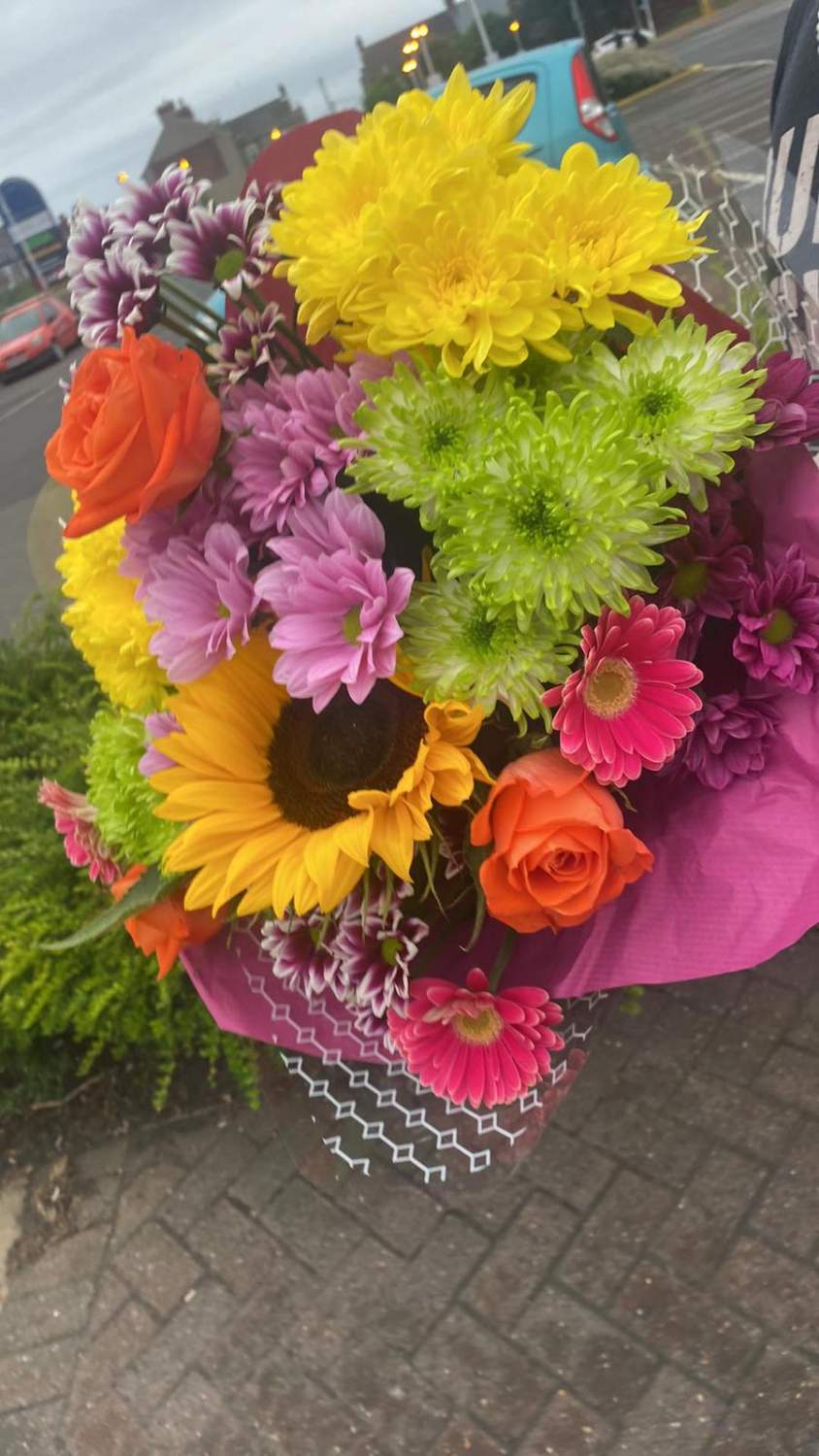 Solve Flowers jigsaw puzzle online with 91 pieces