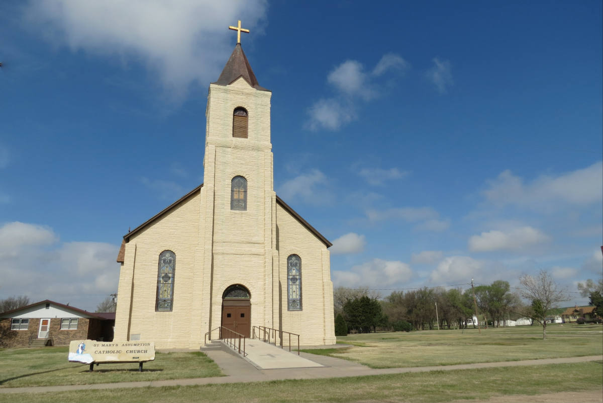 Jigsaw Puzzle St. Mary's Assumption Catholic Church In Herndon, Kansas 54 pieces Jigidi