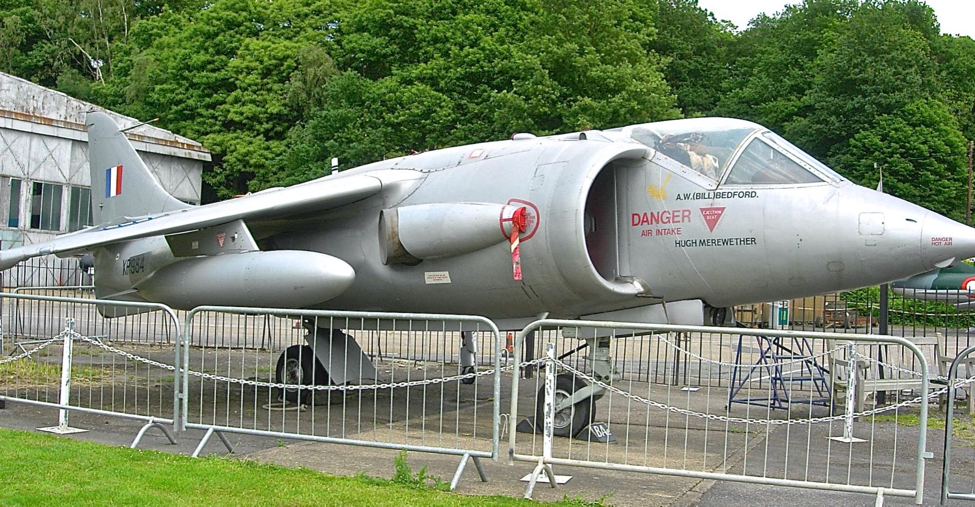 Solve Hawker P1127 Harrier Prototype Brooklands Museum Weybridge solve-hawker-p1127-harrier-prototype-brooklands-museum-weybridge