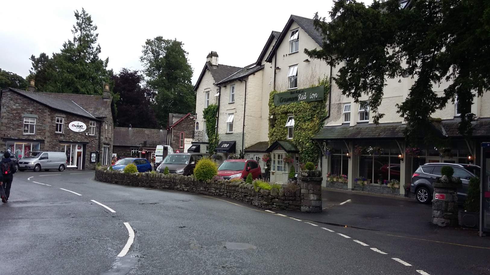 Solve Grasmere, the lake district, UK jigsaw puzzle online with 91 pieces