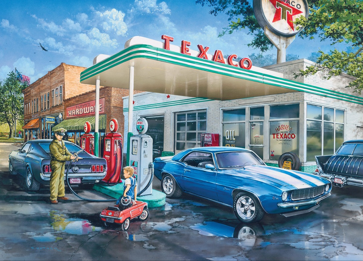 Solve Harvey’s Texaco jigsaw puzzle online with 88 pieces