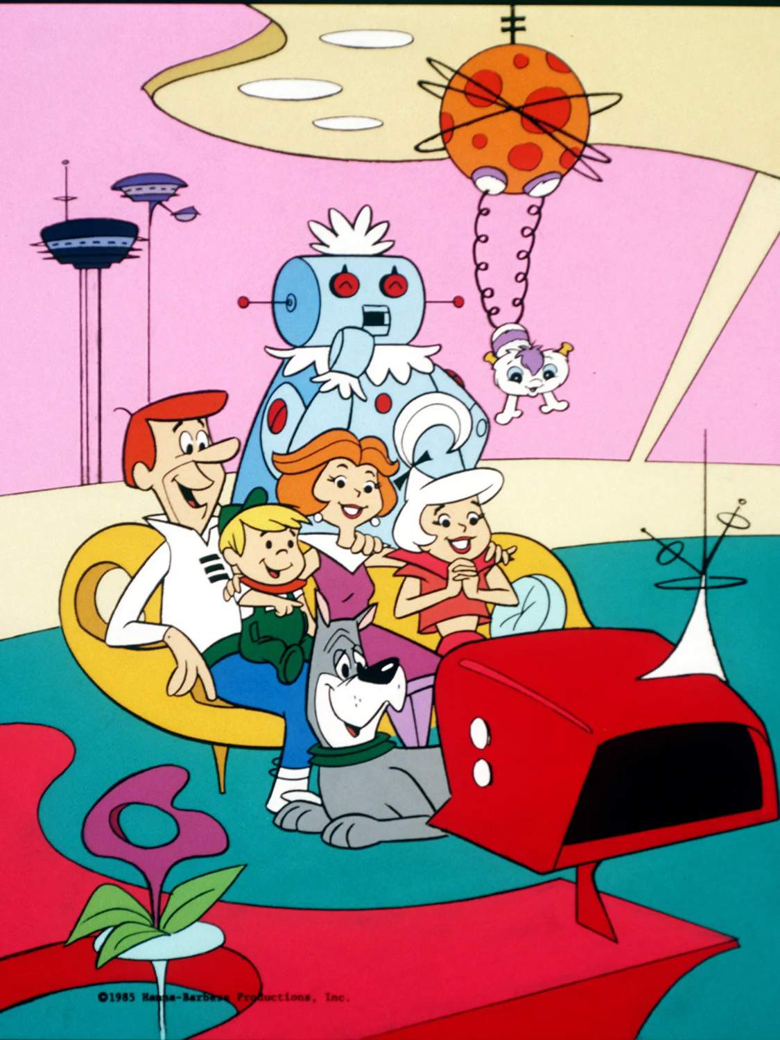 Solve Show Watching Jetson Clan jigsaw puzzle online with 266 pieces