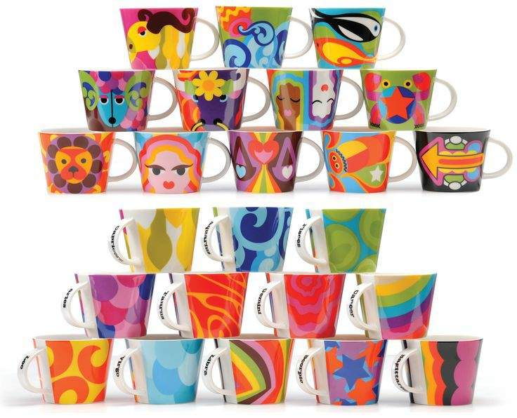 Solve STAX OF CUPS (1, 131) jigsaw puzzle online with 72 pieces