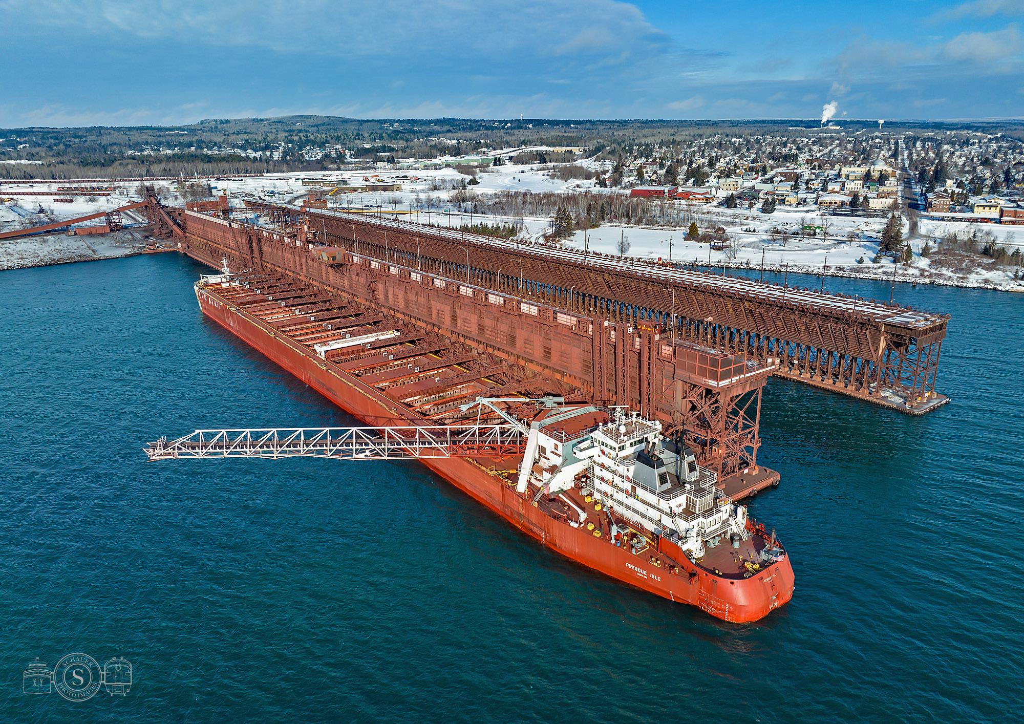 Jigsaw Puzzle PresqueIsle loading at Two Harbors, Minnesota 247