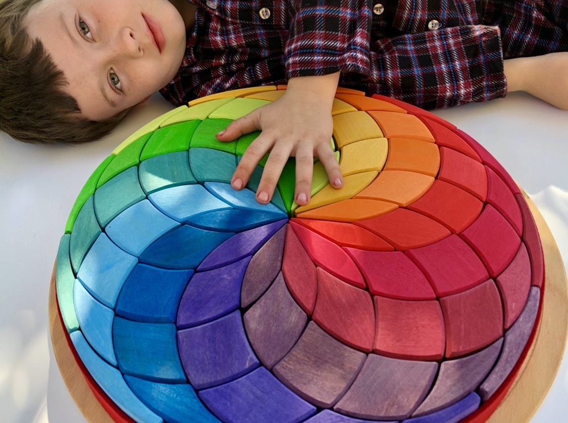 Solve Bloop jigsaw puzzle online with 108 pieces