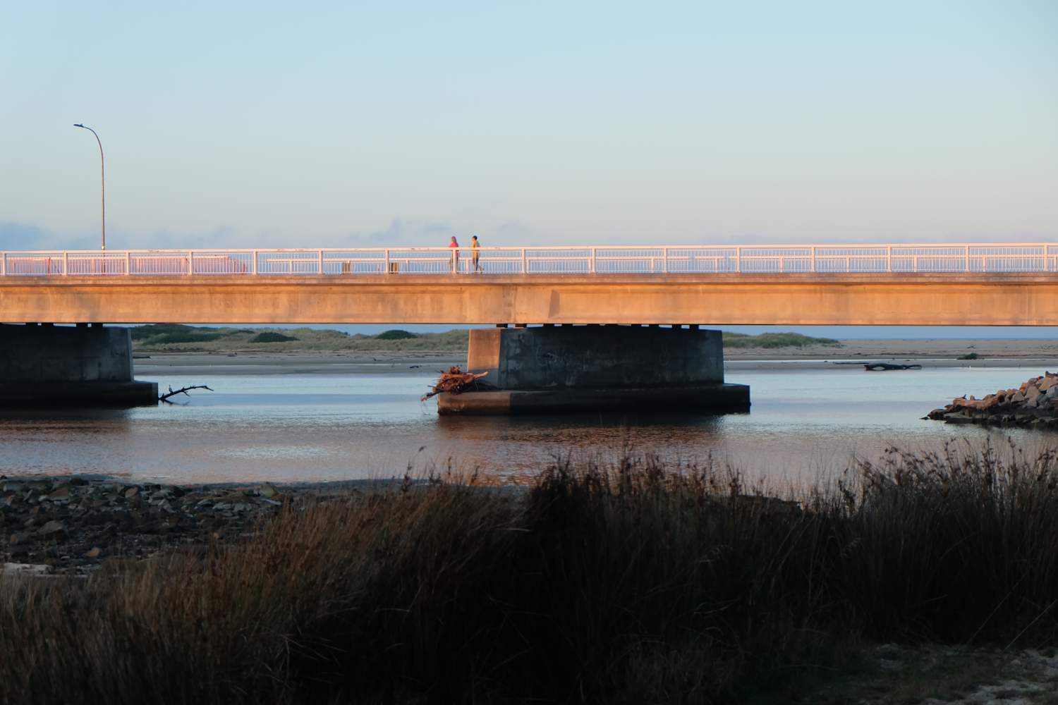 Solve The new bridge at Scamander, Tasmania jigsaw puzzle online with