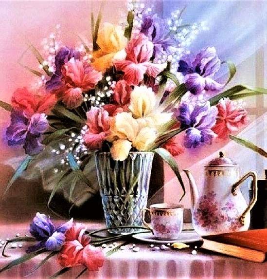 Solve Stunning Floral Arrangement jigsaw puzzle online with 81 pieces