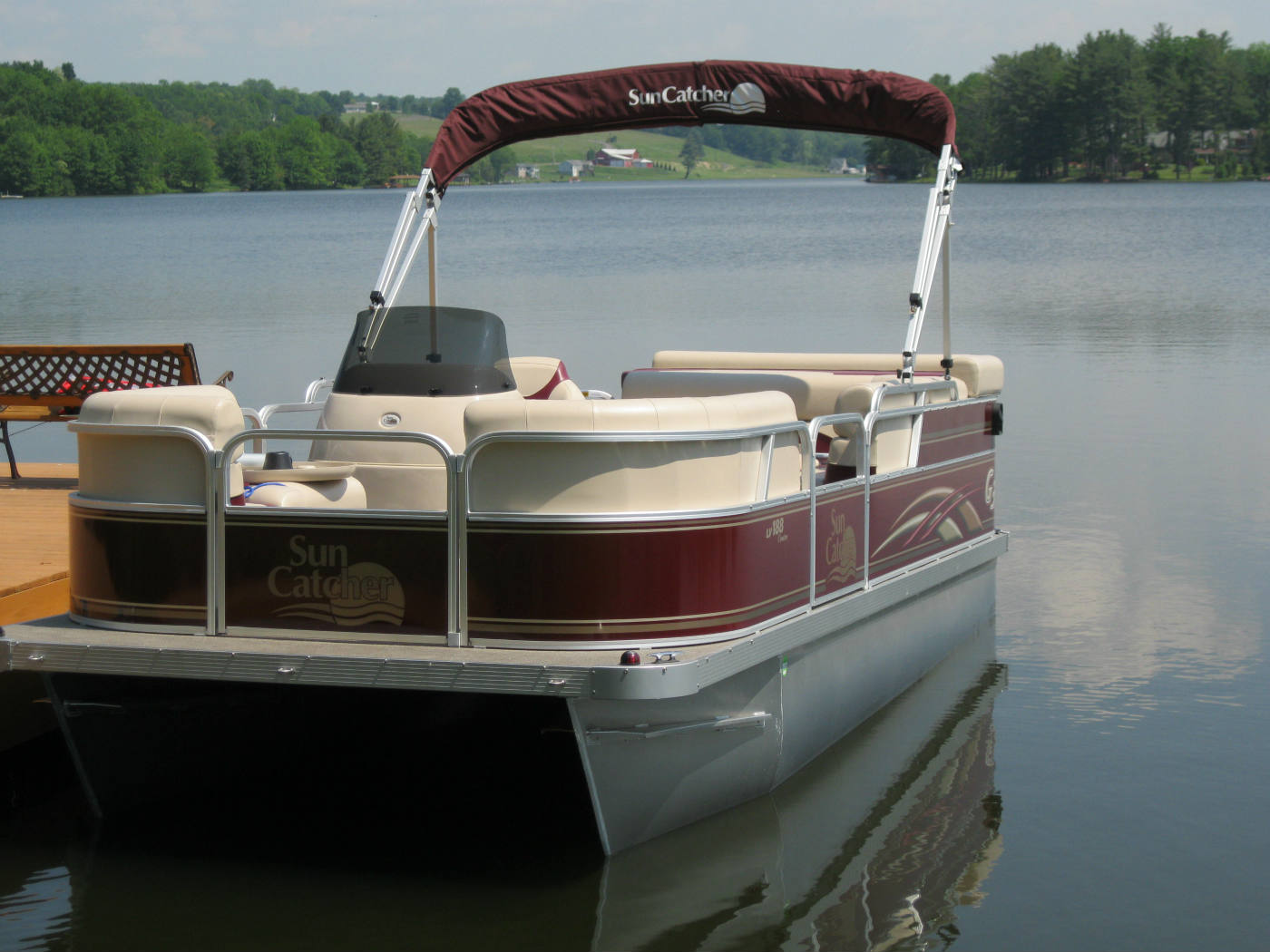 Solve SunCatcher ready for a cruise at Shickshinny Lake (PA) jigsaw