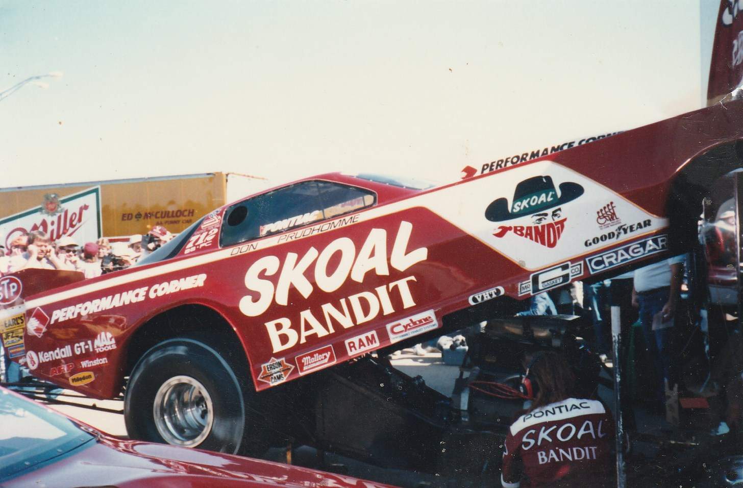Solve Don Prudhomme's Skoal Bandit Firechikin Funny Car jigsaw puzzle ...