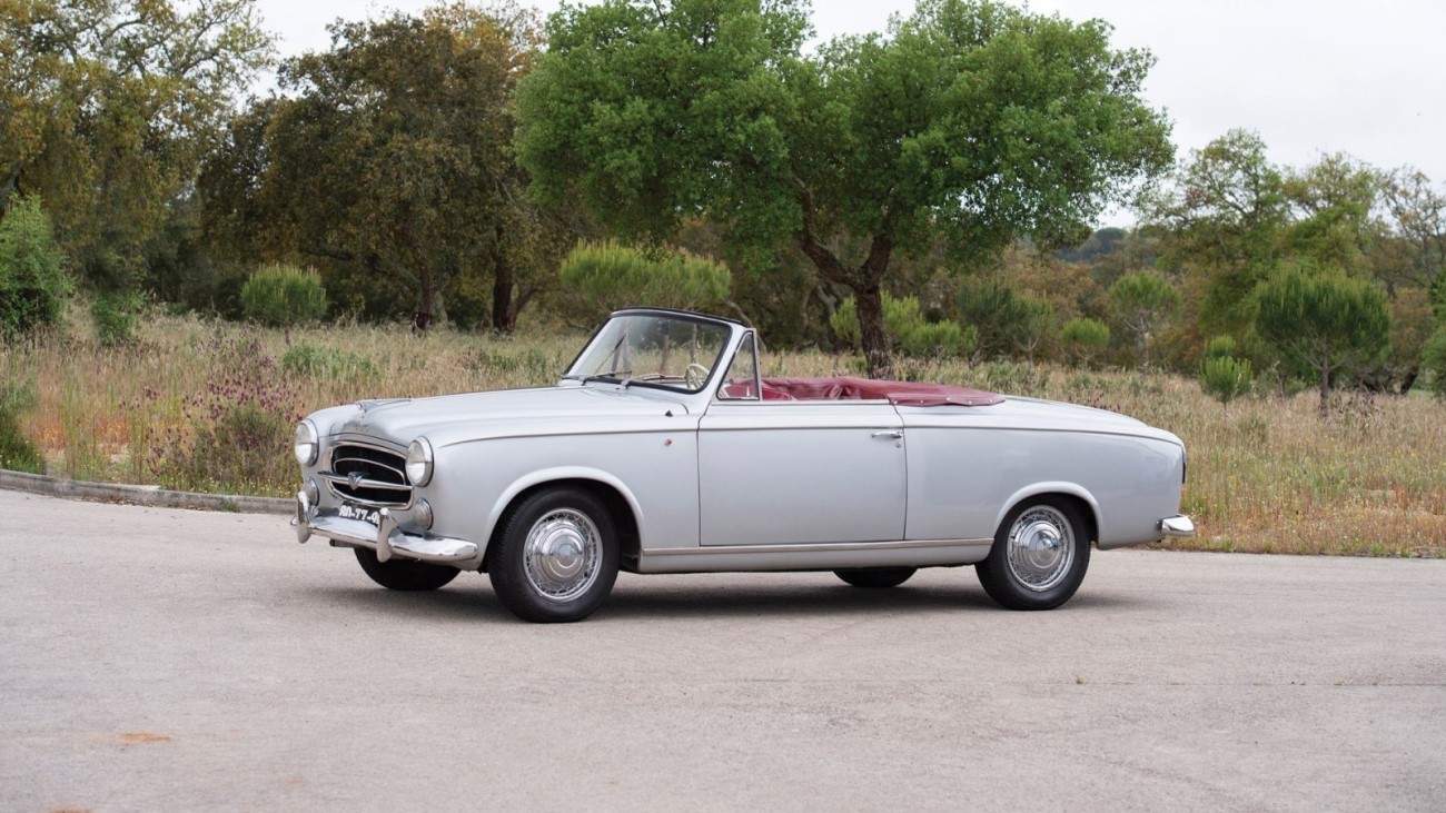 Solve Columbo's 1959 Peugeot 403 Convertible jigsaw puzzle online with ...