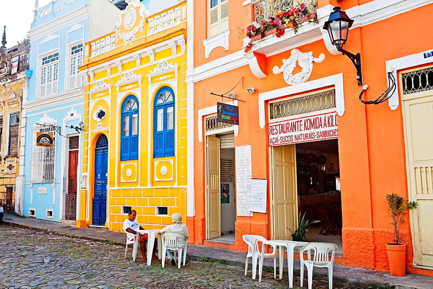 Solve BahíaBrasil jigsaw puzzle online with 77 pieces