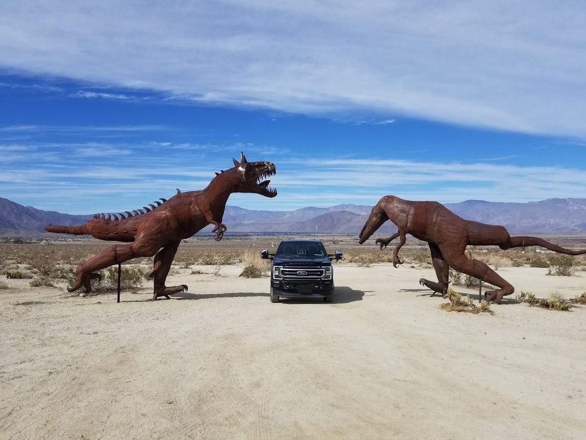 Solve Borrego Springs T.Rex Sculptures jigsaw puzzle online with 88 pieces