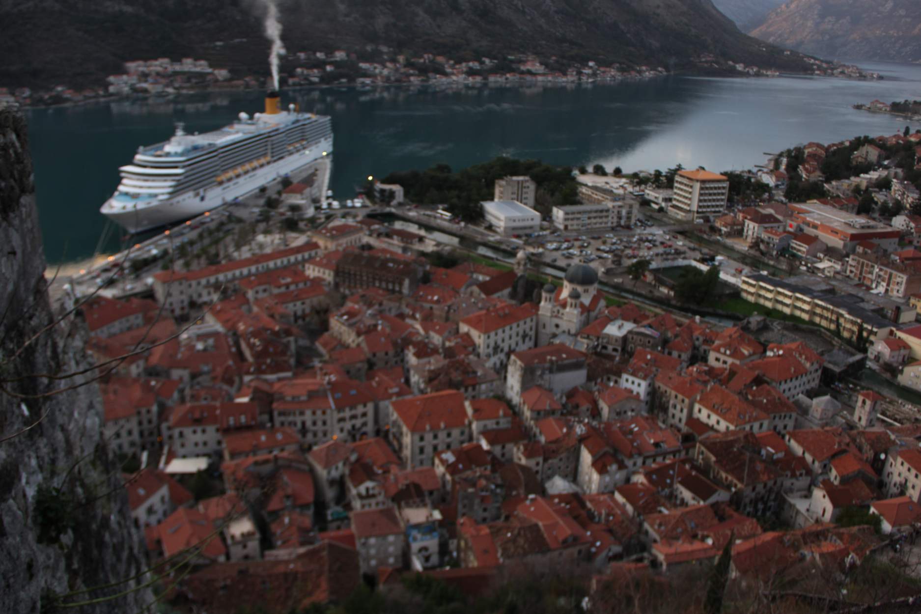 Solve Kotor jigsaw puzzle online with 150 pieces