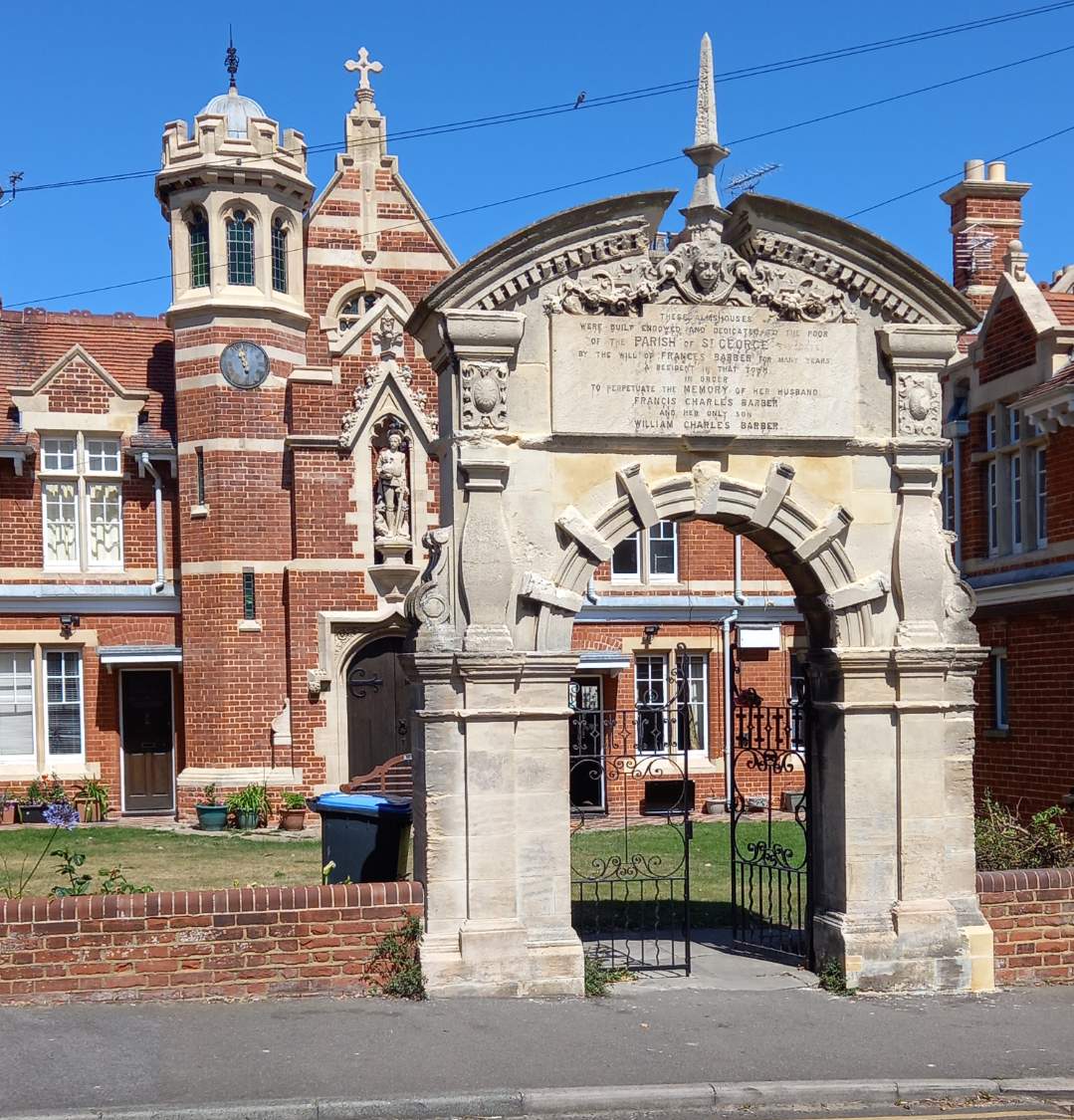 Solve Ramsgate Almshouses jigsaw puzzle online with 81 pieces