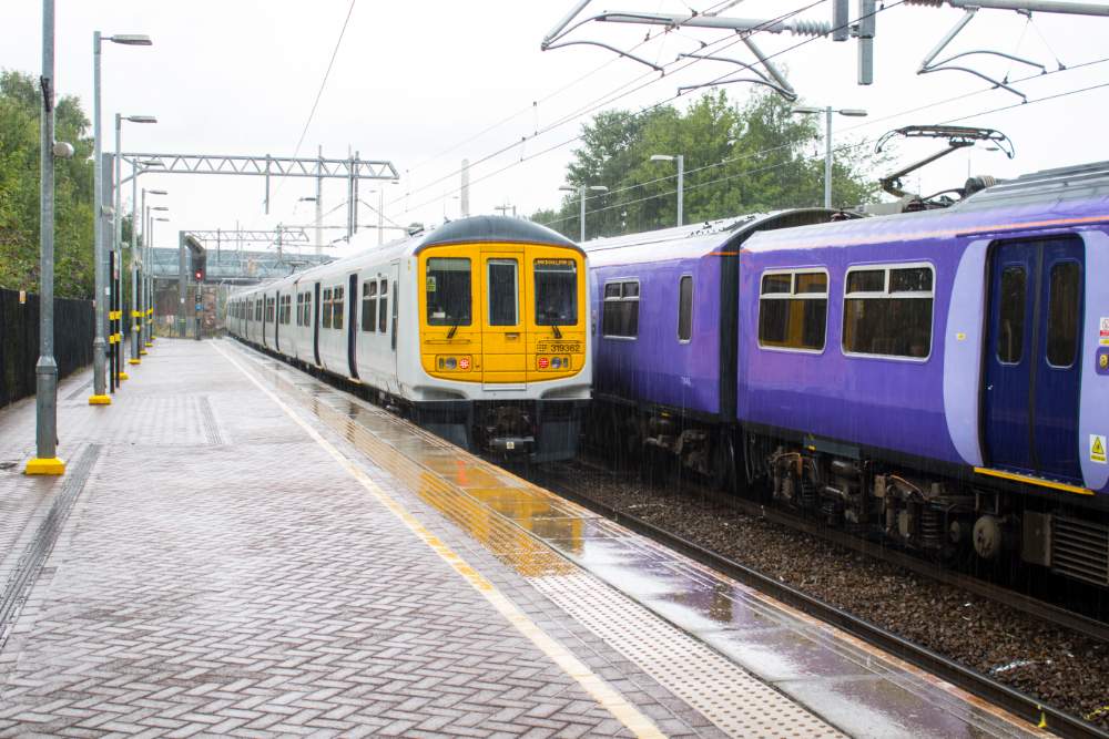 Solve Merseyrail City Line 08 08 2017 St Helens Central Station BR Solve merseyrail city line 08 08 2017 st helens central station br