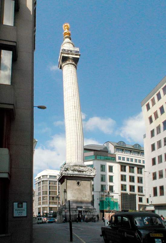 Solve London monument 011004 . v pan jigsaw puzzle online with 48 pieces