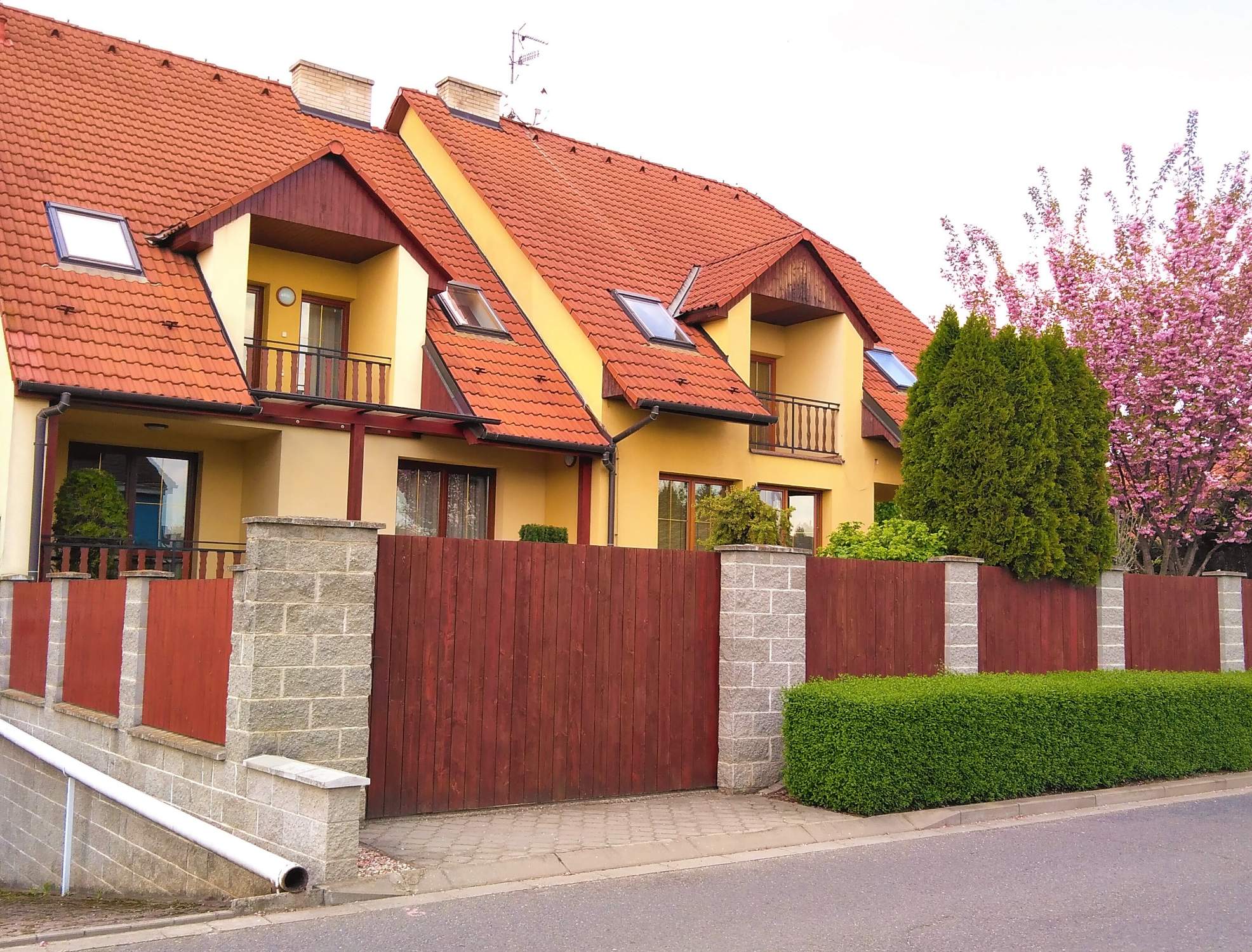 Solve Staré Město 21 jigsaw puzzle online with 300 pieces